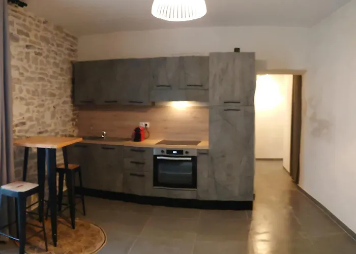 Διαμέρισμα Cosy Νιμ